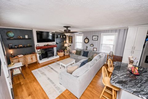 Tiny photo for 2223 Park Place, Lynchburg, VA 24501 (MLS # 364265)