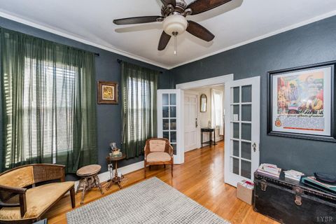 Tiny photo for 2223 Park Place, Lynchburg, VA 24501 (MLS # 364265)