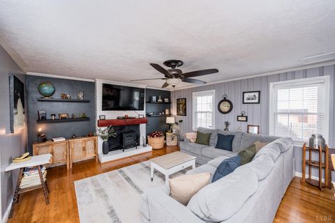Tiny photo for 2223 Park Place, Lynchburg, VA 24501 (MLS # 364265)