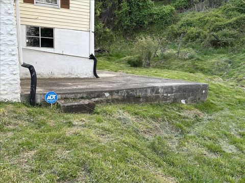 Tiny photo for 207 Winston Ridge Road, Lynchburg, VA 24501 (MLS # 358721)