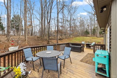 Tiny photo for 1110 Adam Hill Ct Ct, Lynchburg, VA 24503 (MLS # 364655)