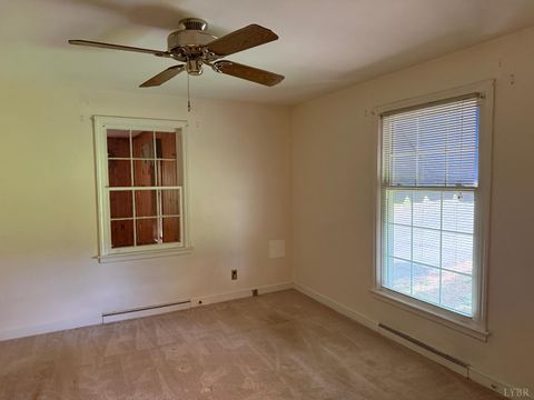 Tiny photo for 3819 Moorman Drive, Lynchburg, VA 24501 (MLS # 366367)