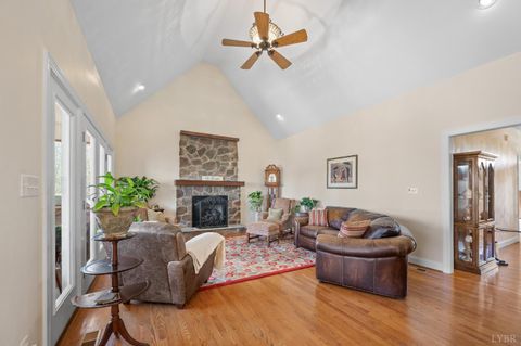 Tiny photo for 1140 Riley Run Road, Forest, VA 24551 (MLS # 364818)