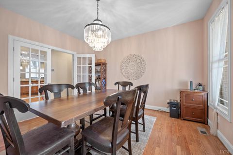 Tiny photo for 1140 Riley Run Road, Forest, VA 24551 (MLS # 364818)