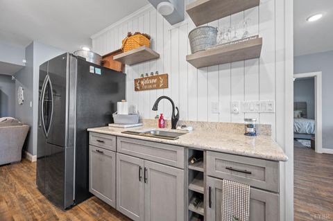 Tiny photo for 1140 Riley Run Road, Forest, VA 24551 (MLS # 364818)