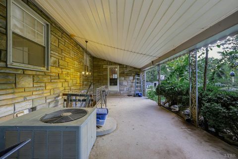 Tiny photo for 402 Prospect Rd Rd, Hurt, VA 24563 (MLS # 366574)
