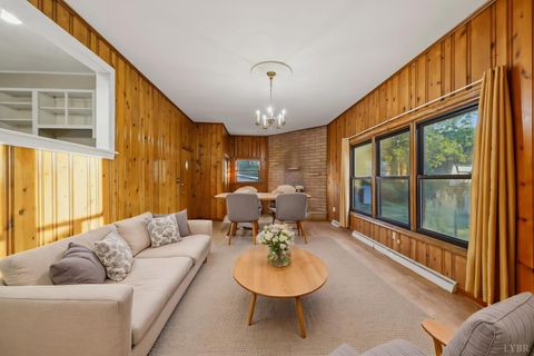 Tiny photo for 402 Prospect Rd Rd, Hurt, VA 24563 (MLS # 366574)