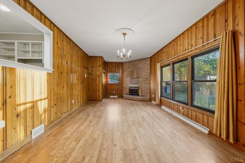 Tiny photo for 402 Prospect Rd Rd, Hurt, VA 24563 (MLS # 366574)