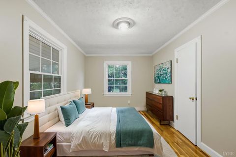 Tiny photo for 402 Prospect Rd Rd, Hurt, VA 24563 (MLS # 366574)