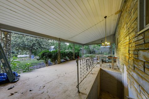 Tiny photo for 402 Prospect Rd Rd, Hurt, VA 24563 (MLS # 366574)
