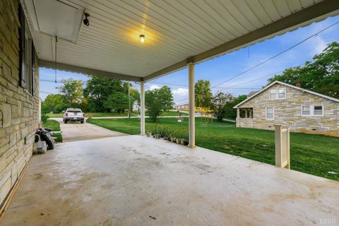 Tiny photo for 402 Prospect Rd Rd, Hurt, VA 24563 (MLS # 366574)
