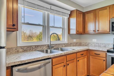 Tiny photo for 3861 Wheatland Road, Bedford, VA 24523 (MLS # 365841)