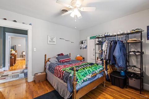 Tiny photo for 809 Broad St, Altavista, VA 24517 (MLS # 362859)