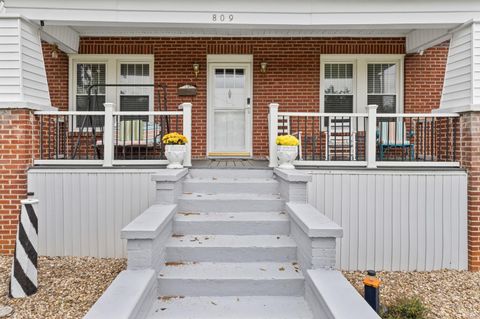 Tiny photo for 809 Broad St, Altavista, VA 24517 (MLS # 362859)