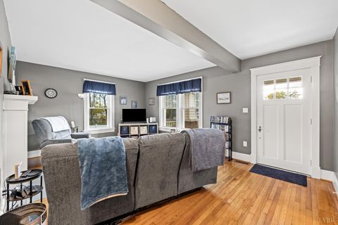 Tiny photo for 809 Broad St, Altavista, VA 24517 (MLS # 362859)