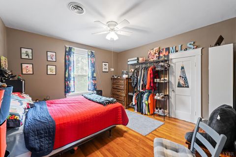 Tiny photo for 809 Broad St, Altavista, VA 24517 (MLS # 362859)