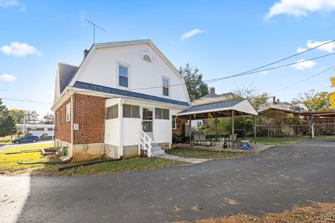 Tiny photo for 809 Broad St, Altavista, VA 24517 (MLS # 362859)