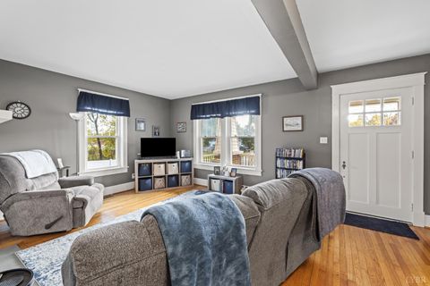 Tiny photo for 809 Broad St, Altavista, VA 24517 (MLS # 362859)