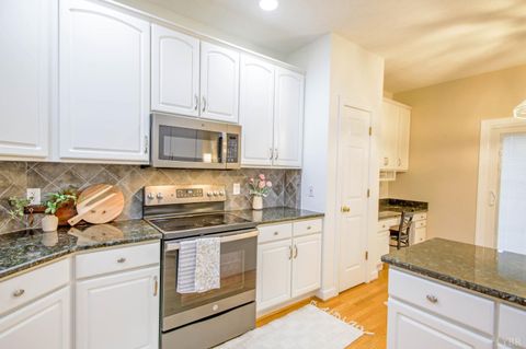 Tiny photo for 137 Marguerite Drive, Lynchburg, VA 24502 (MLS # 363920)