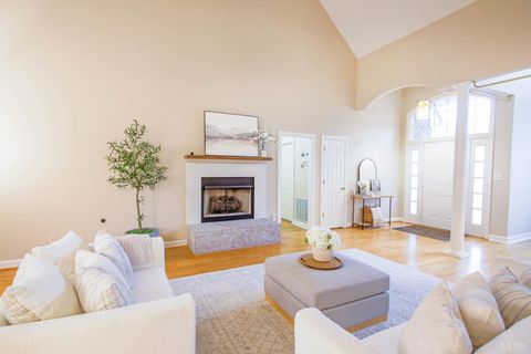 Tiny photo for 137 Marguerite Drive, Lynchburg, VA 24502 (MLS # 363920)