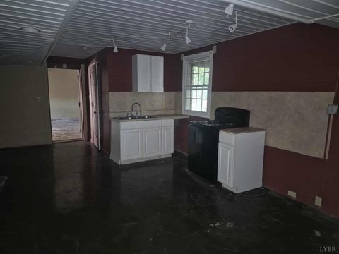 Tiny photo for 404 Darrell Lane, Hurt, VA 24563 (MLS # 362779)