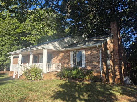 Tiny photo for 404 Darrell Lane, Hurt, VA 24563 (MLS # 362779)