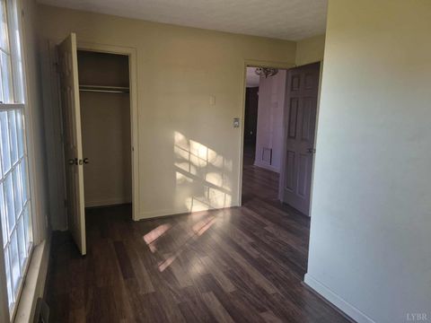 Tiny photo for 404 Darrell Lane, Hurt, VA 24563 (MLS # 362779)