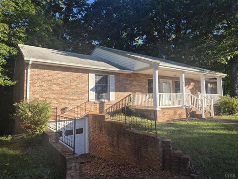 Tiny photo for 404 Darrell Lane, Hurt, VA 24563 (MLS # 362779)