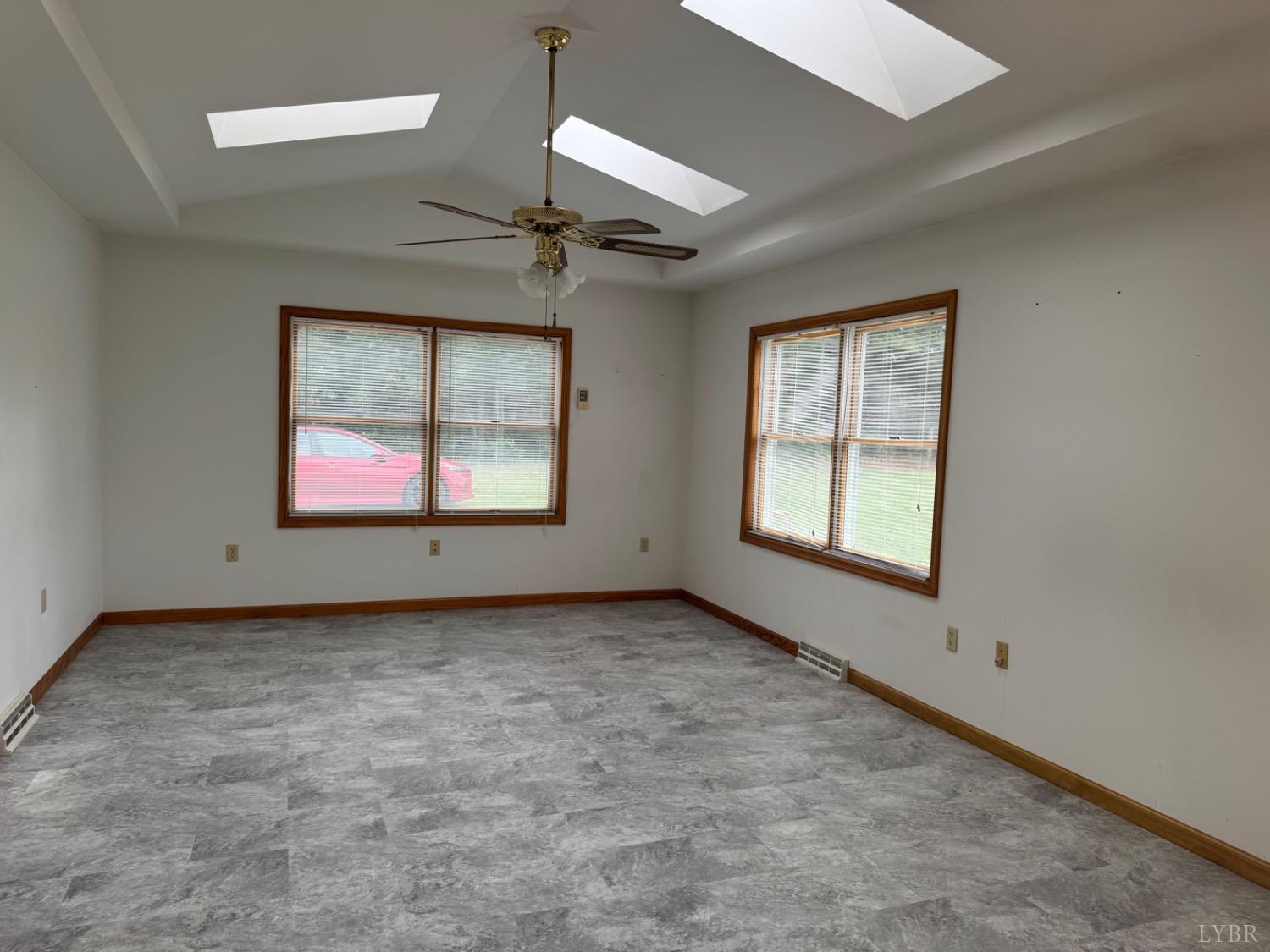 299 Blue Ridge Drive, Troy, Virginia image 16