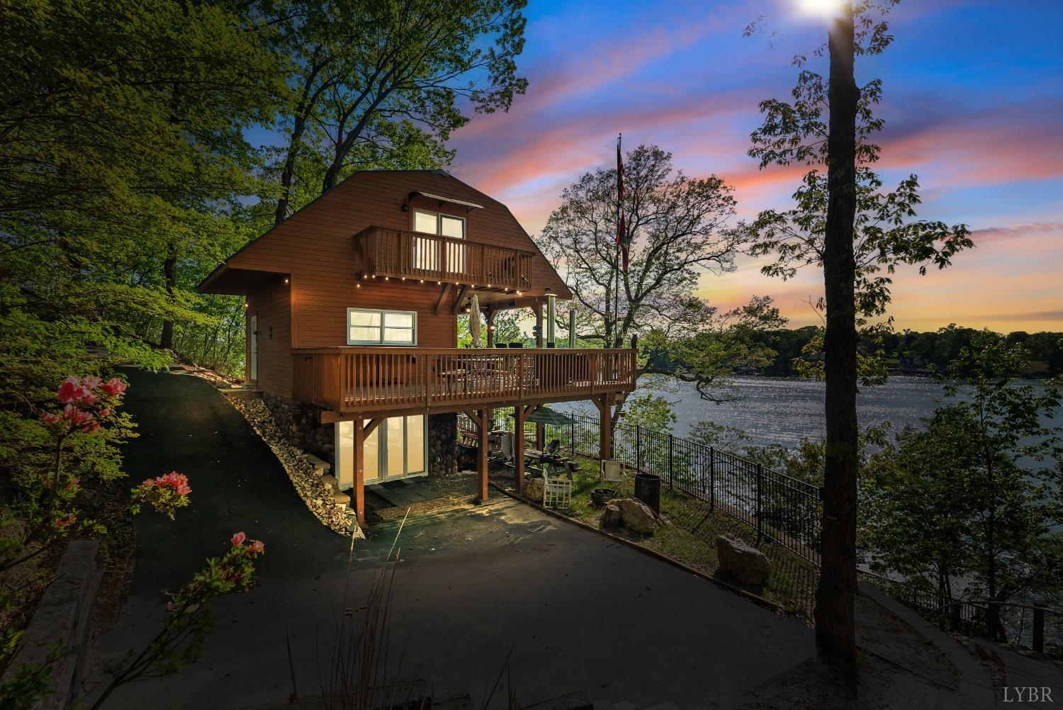 106 Catlett Ct Ct, Moneta, Virginia image 4