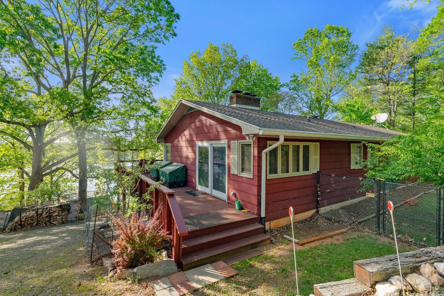 106 Catlett Ct Ct, Moneta, Virginia image 20