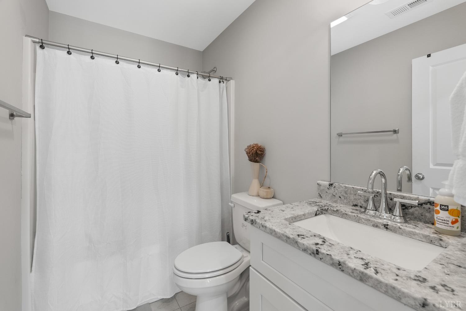 32 English Commons Drive, Lynchburg, Virginia image 19