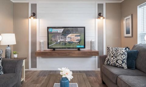 Tiny photo for 2125 Walnut Hollow Road, Bedford, VA 24503 (MLS # 364056)