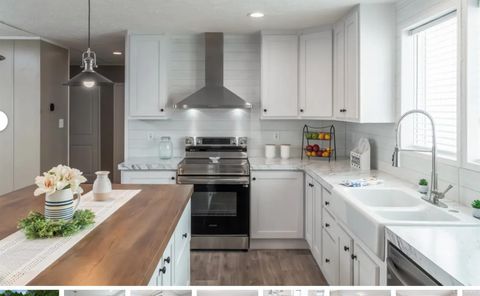 Tiny photo for 2125 Walnut Hollow Road, Bedford, VA 24503 (MLS # 364056)