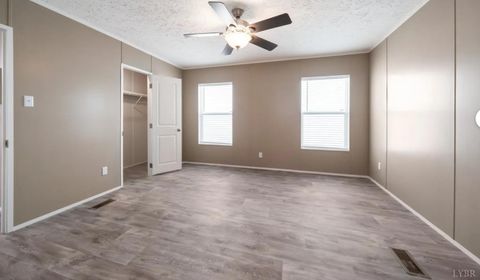 Tiny photo for 2125 Walnut Hollow Road, Bedford, VA 24503 (MLS # 364056)