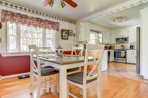 Tiny photo for 105 Gaddy Road, Lynchburg, VA 24502 (MLS # 365521)