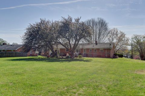 Tiny photo for 105 Gaddy Road, Lynchburg, VA 24502 (MLS # 365521)