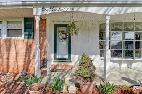 Tiny photo for 105 Gaddy Road, Lynchburg, VA 24502 (MLS # 365521)