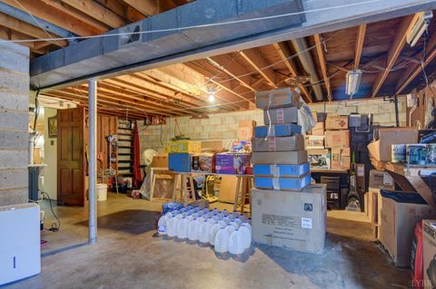 Tiny photo for 105 Gaddy Road, Lynchburg, VA 24502 (MLS # 365521)