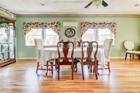 Tiny photo for 105 Gaddy Road, Lynchburg, VA 24502 (MLS # 365521)