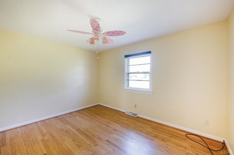 Tiny photo for 5634 Thomas Jefferson Road, Forest, VA 24551 (MLS # 363119)