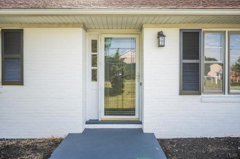 Tiny photo for 5634 Thomas Jefferson Road, Forest, VA 24551 (MLS # 363119)