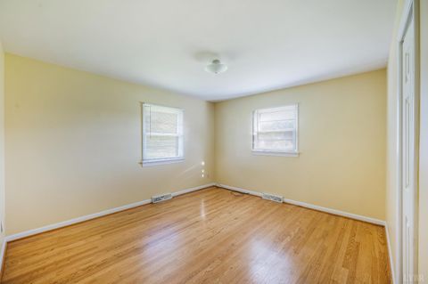 Tiny photo for 5634 Thomas Jefferson Road, Forest, VA 24551 (MLS # 363119)