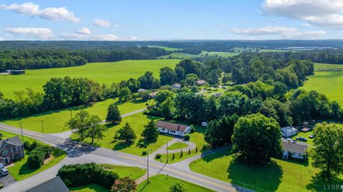 Tiny photo for 5634 Thomas Jefferson Road, Forest, VA 24551 (MLS # 363119)