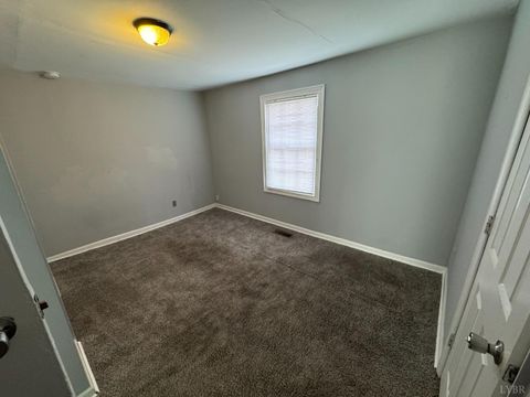 Tiny photo for 800 Spring Street, Lynchburg, VA 24504 (MLS # 362323)