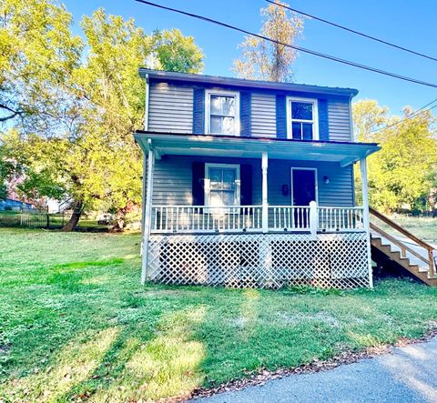 Tiny photo for 800 Spring Street, Lynchburg, VA 24504 (MLS # 362323)