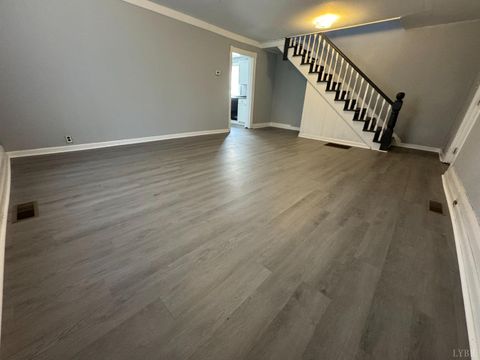 Tiny photo for 800 Spring Street, Lynchburg, VA 24504 (MLS # 362323)