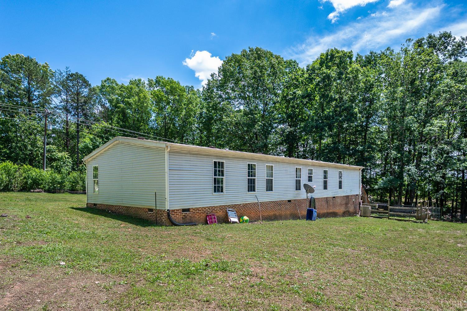 1145 Shady Rest Lane, Huddleston, Virginia image 36