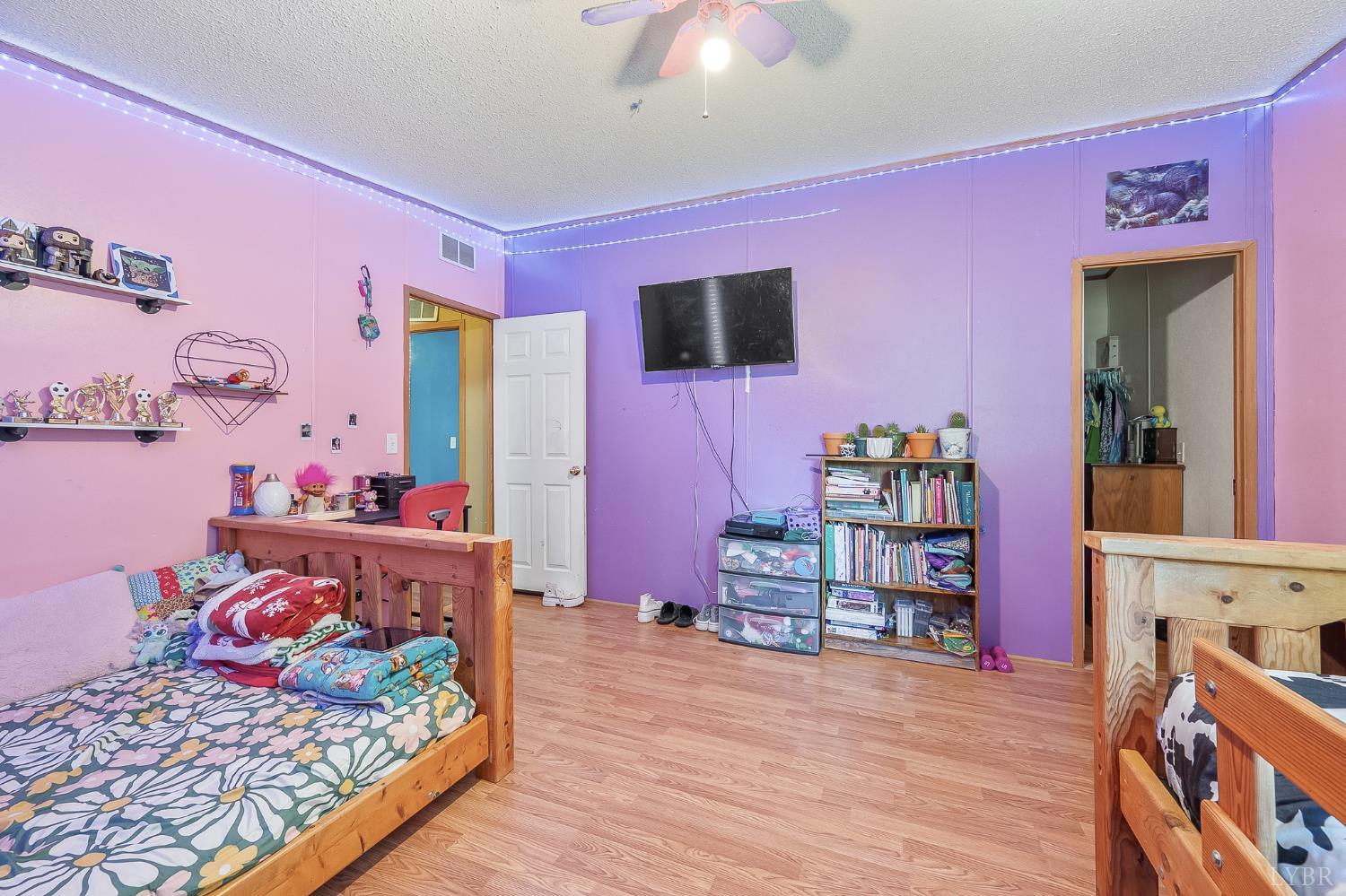 1145 Shady Rest Lane, Huddleston, Virginia image 34