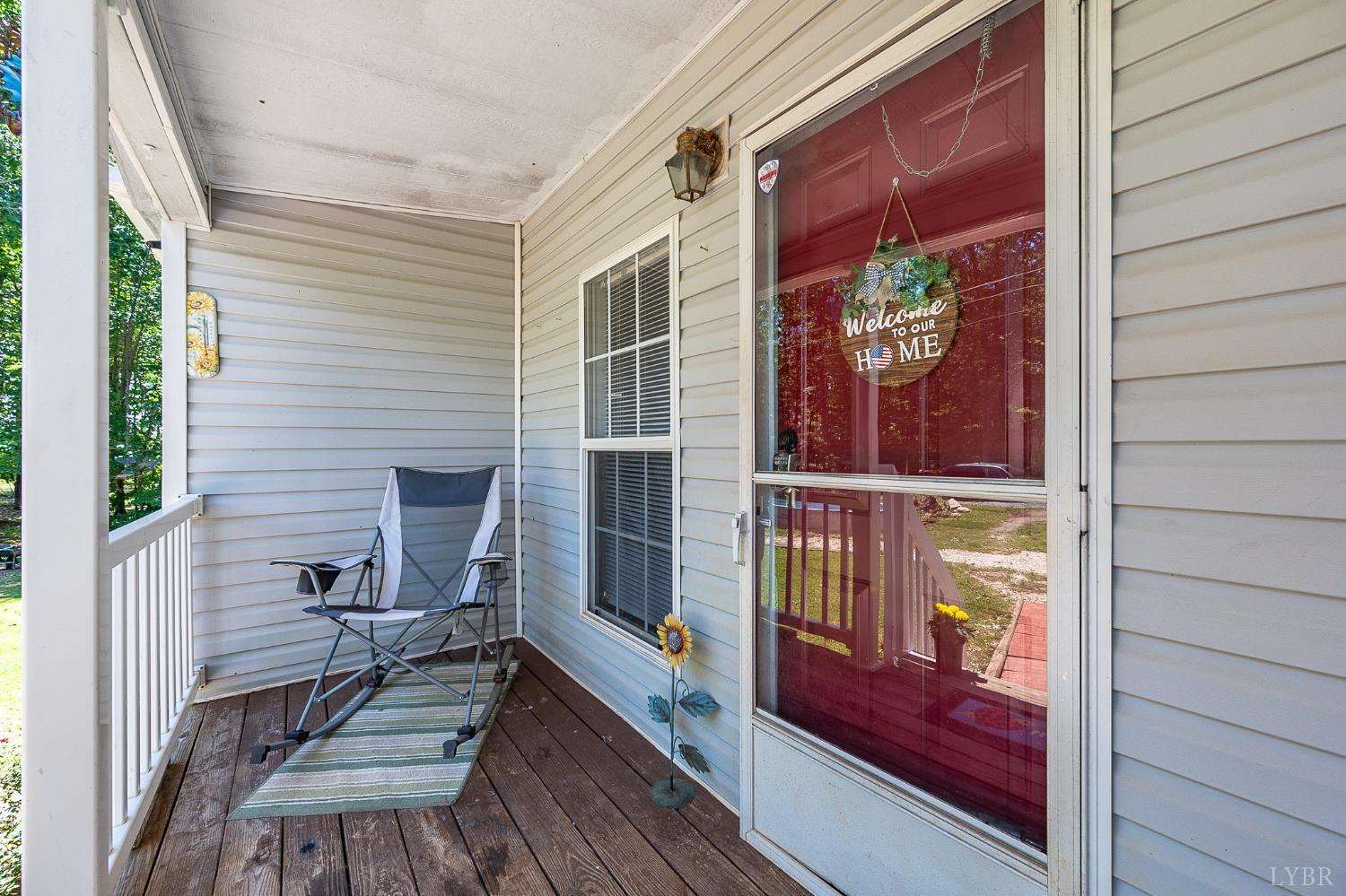 1145 Shady Rest Lane, Huddleston, Virginia image 4